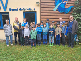 Die Sulzbacher Ferienkinder mit den Betreuern und Frau Michael(3.v.l.)