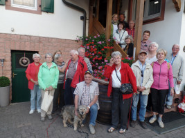 Aufstellung zum Gruppenfoto