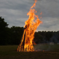 Das Sonnwendfeuer